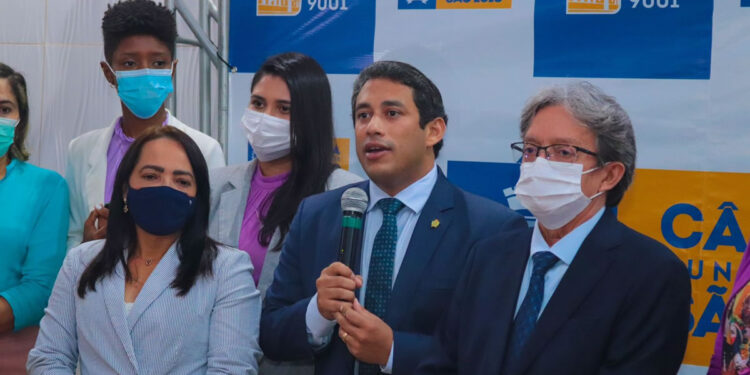 Com um discurso de empatia e respeito, Osmar Filho ressalta papel das mulheres maranhenses
