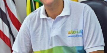 Prefeito Eduardo Braide assina lei que garante o pagamento do 14º salário para profissionais da educação de São Luís