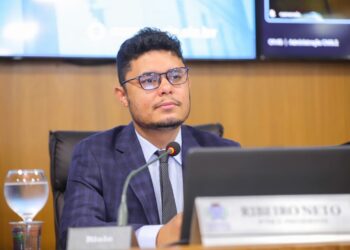 Ribeiro Neto propõe diretrizes para elaboração das políticas públicas da primeira infância em São Luís