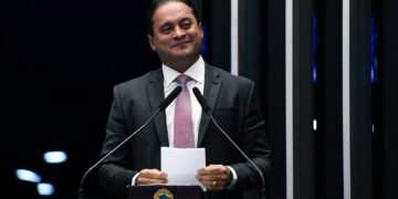 Entra em vigor lei originária do projeto de Weverton que garante ecocardiograma fetal e ultrassonografias em gestantes na rede pública