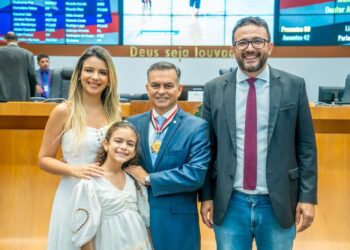Assembleia concede Medalha ‘Manuel Beckman’ ao médico e deputado federal Allan Garcês
