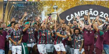 Fluminense supera Boca Juniors e é campeão da Libertadores