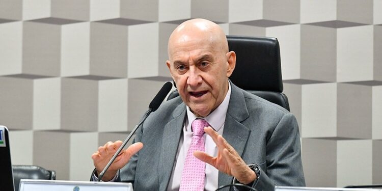 CMA analisa relatório sobre Política Nacional de Saneamento Básico