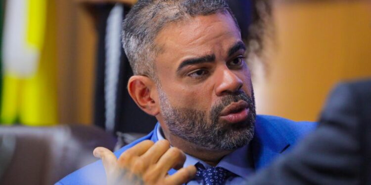 Paulo Victor convoca sessão para definir orçamento municipal de 2025