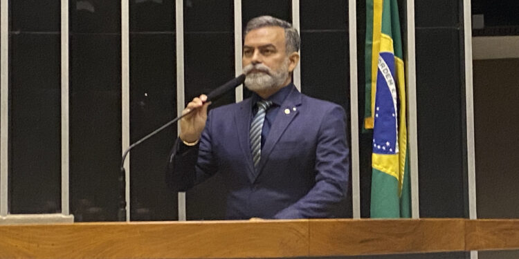 Deputado Allan Garcês Questiona Acordo do Ministério dos Povos Indígenas com Empresa Multinacional